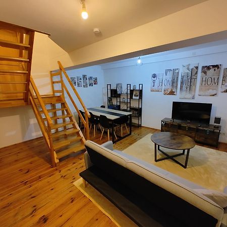 Cosy Triplex 3 Chambres Pont-de-lʼArche Buitenkant foto