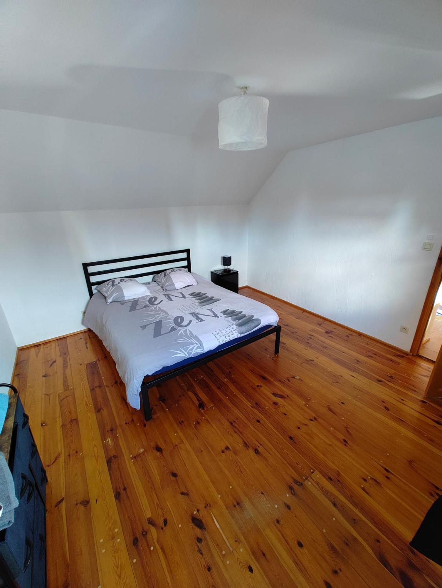 Cosy Triplex 3 Chambres Pont-de-lʼArche Buitenkant foto